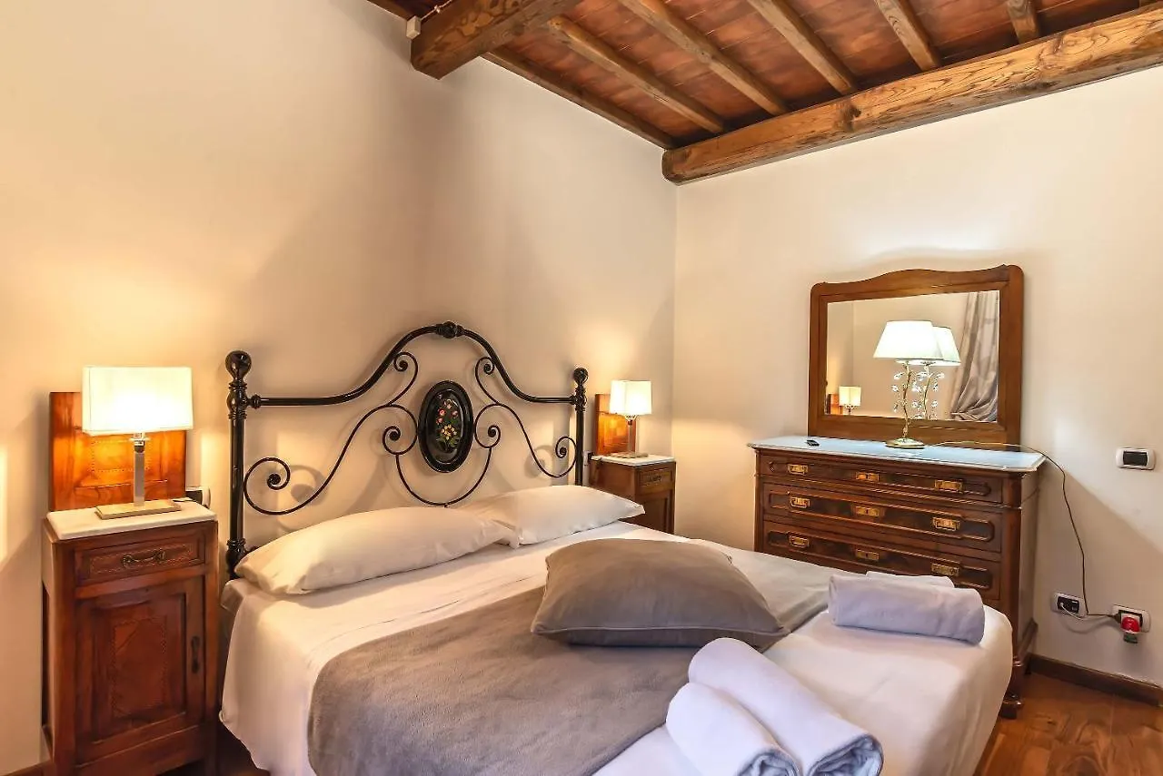 Gattaia Apartments With Swimming Pool