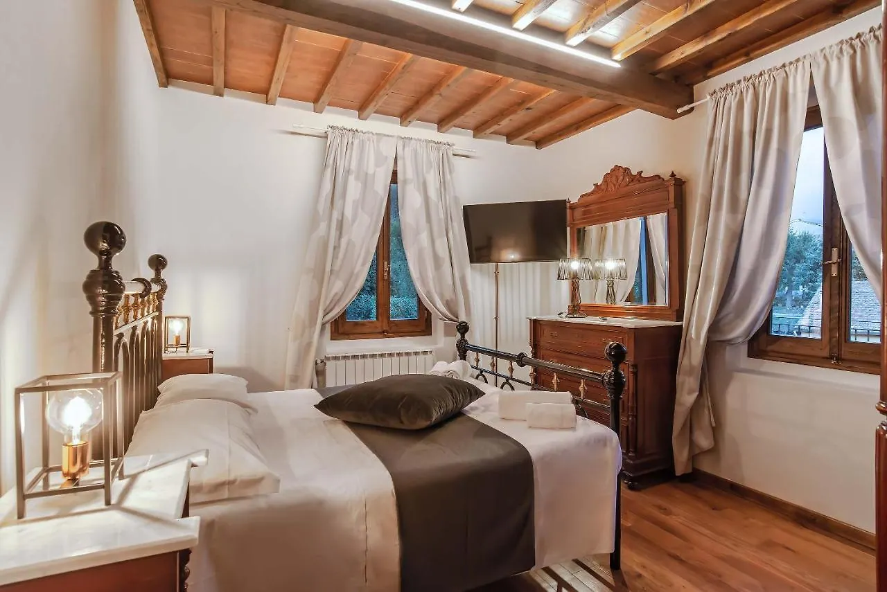 Gattaia Apartments With Swimming Pool 0*,
