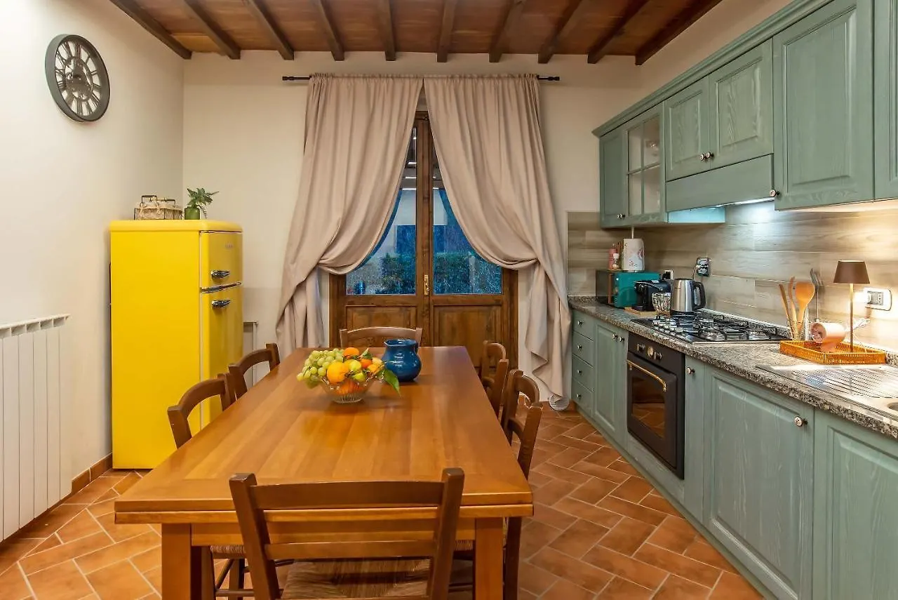 Gattaia Apartments With Swimming Pool